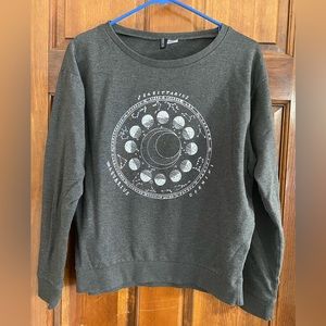 H&M Astrology Zodiac Moon Stars Sweatshirt Small